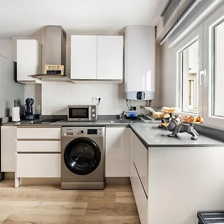 Recomendado Wifi 12 Min Ayto 4 Habs Dobles Parking Apartment