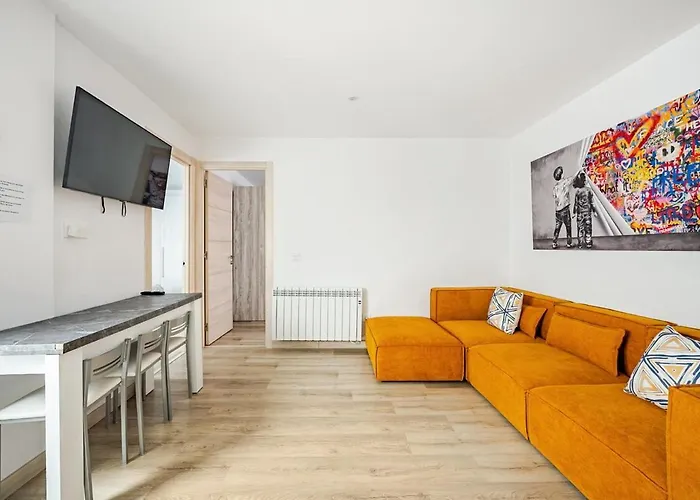 Apartment Recomendado Wifi 12 Min Ayto 4 Habs Dobles Parking *