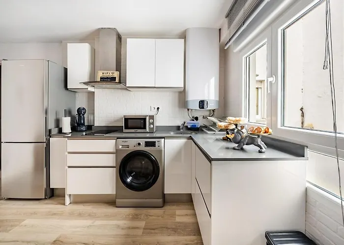 Recomendado Wifi 12 Min Ayto 4 Habs Dobles Parking Apartment