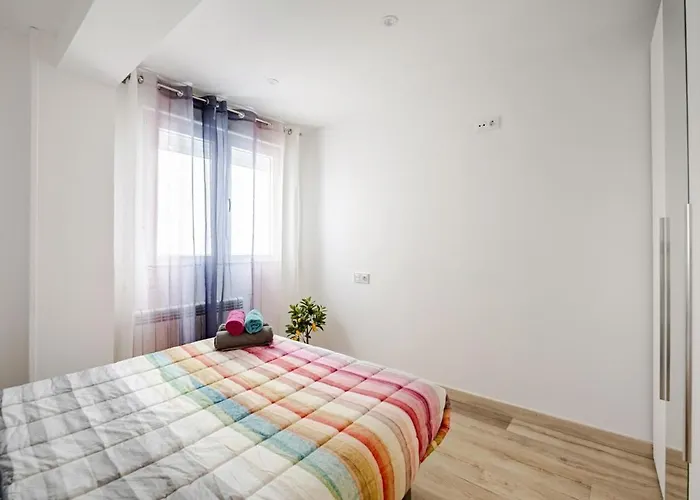 Recomendado Wifi 12 Min Ayto 4 Habs Dobles Parking *